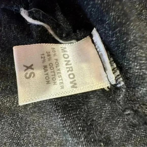 MONROW Size XS Women's Granite Long Sleeve V Neck Sweater Dark Gray Soft - Picture 4 of 5